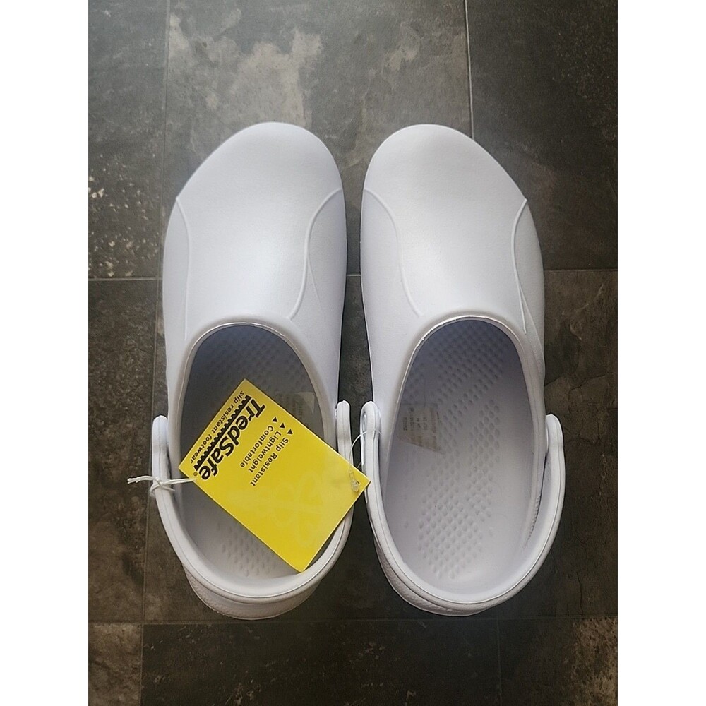 TredSafe Slip Resistant Shoes. M-10 W-11 W. White Clog W/ Closed Toe W/ Strap.